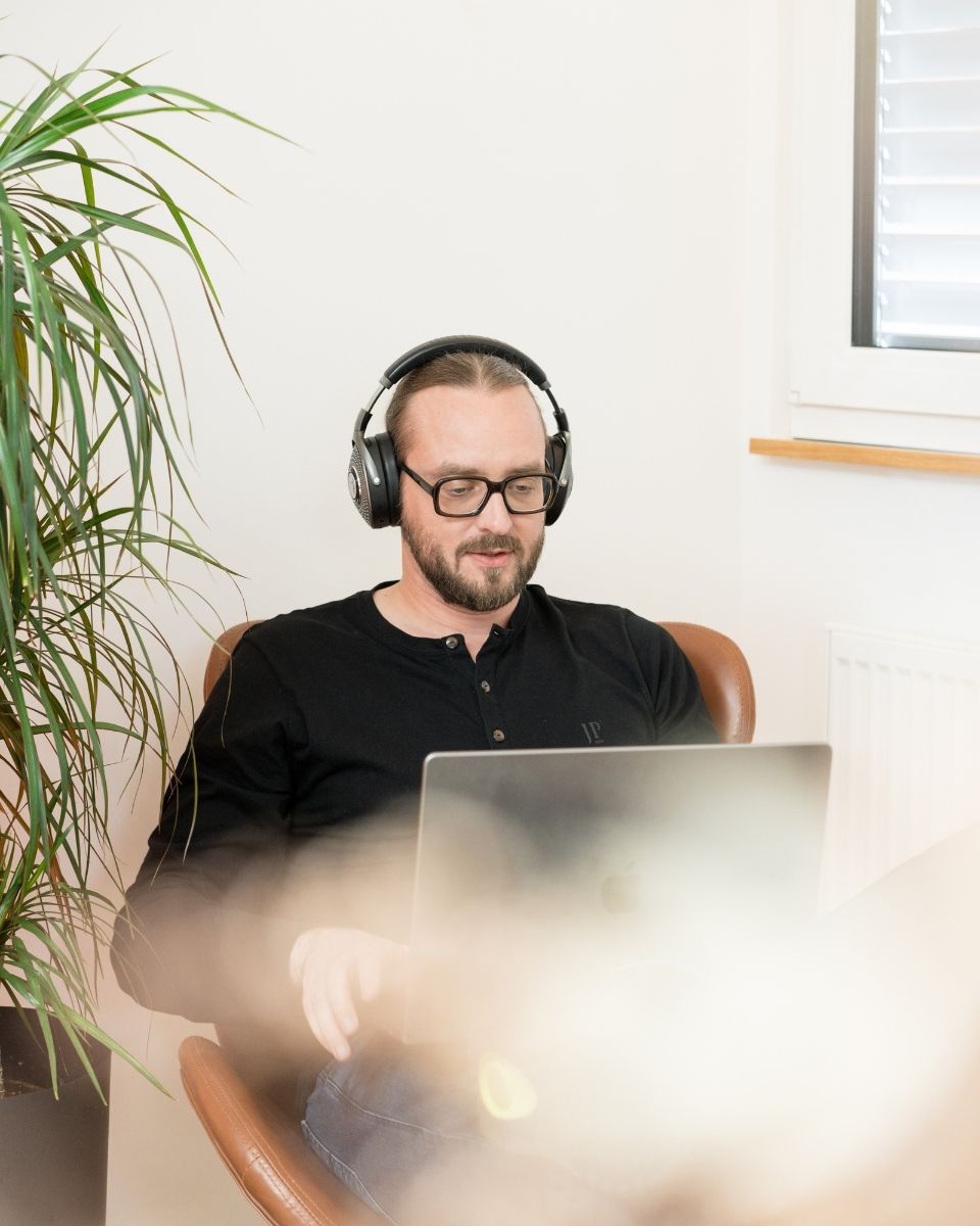 One tool leads to another. Then ten. Then 40 tabs later…